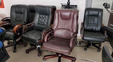 Ở đâu thu mua bàn ghế cũ tại tphcm ?